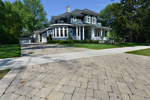 Professional Driveway Pavers in Farmington, IL